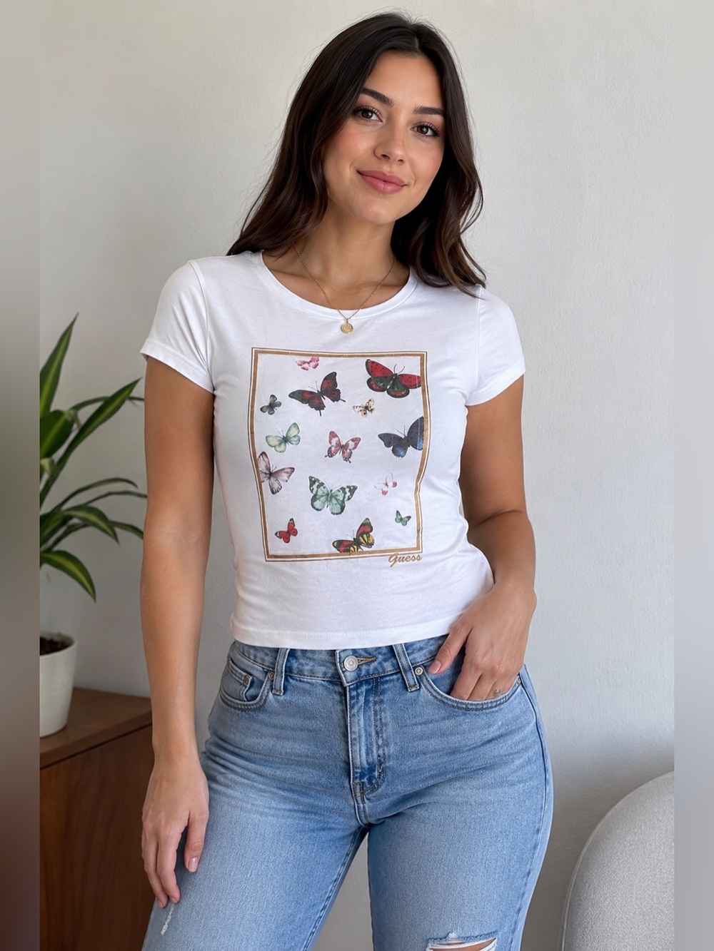GUESS Los Angeles Butterfly Graphic T-Shirt Women’s XL White Short Sleeve Tee